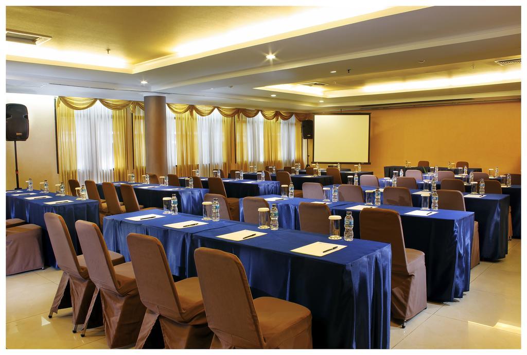 Sanno Hotel Jakarta Exterior foto